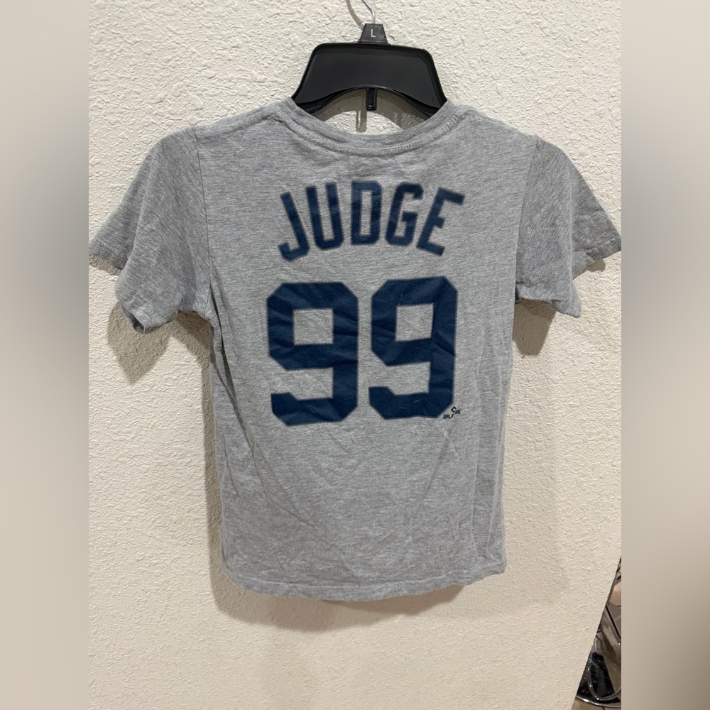 Yankee shirt